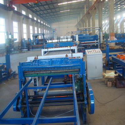 Maszyna do zgrzewania punktowego CNC z drutem o szerokości 1,5 m Wysoka sztywność 70 rzędów / min